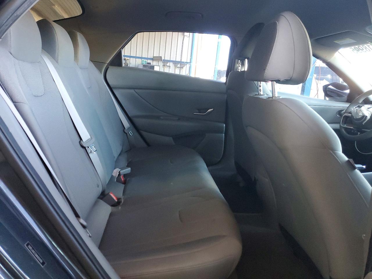 2021 HYUNDAI ELANTRA SE photo 10