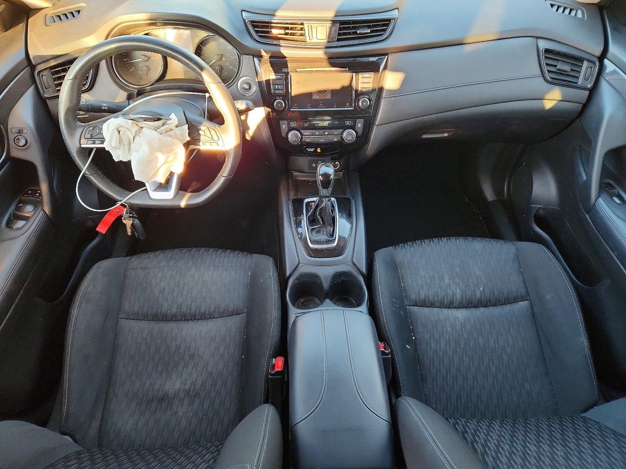 2018 NISSAN ROGUE S photo 22