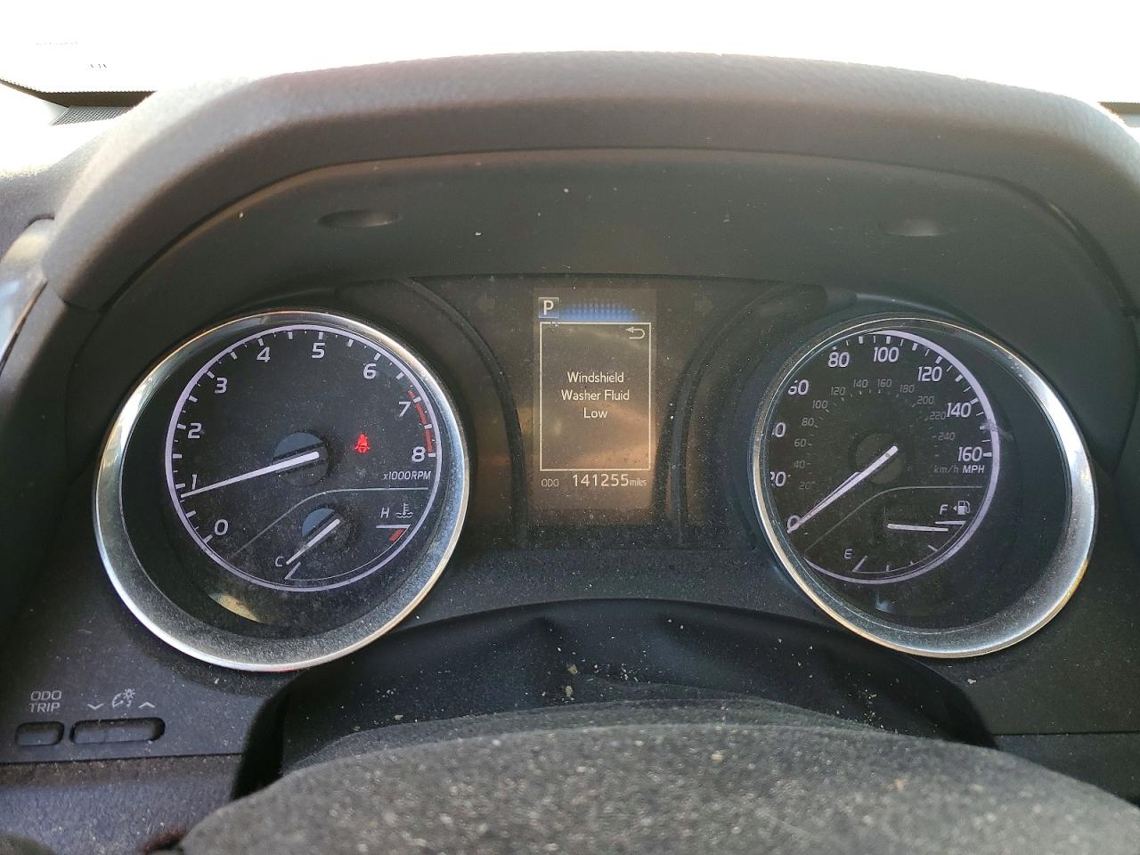 2020 TOYOTA CAMRY LE photo 9