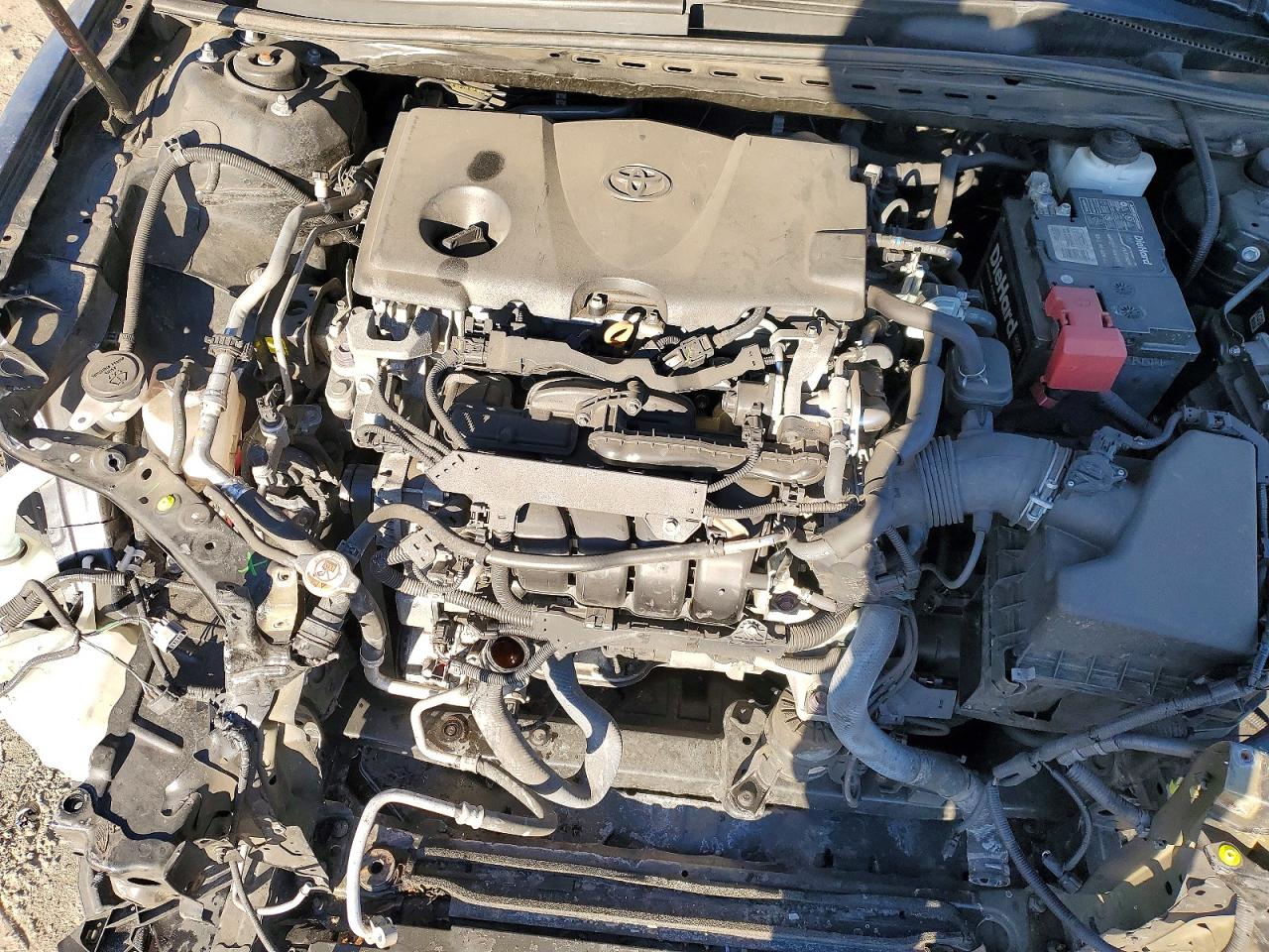 2020 TOYOTA CAMRY LE photo 11