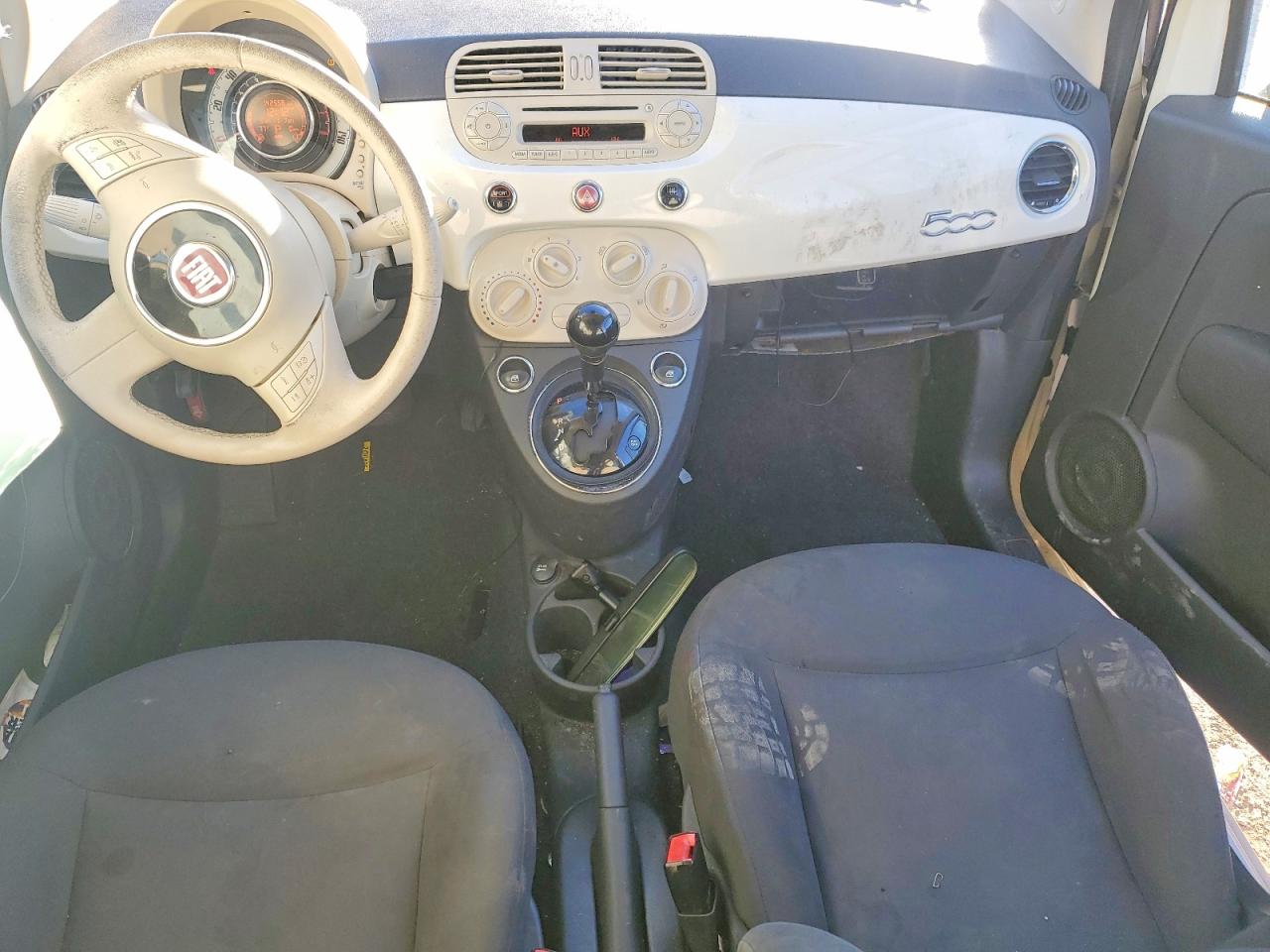 2014 FIAT 500 POP photo 8