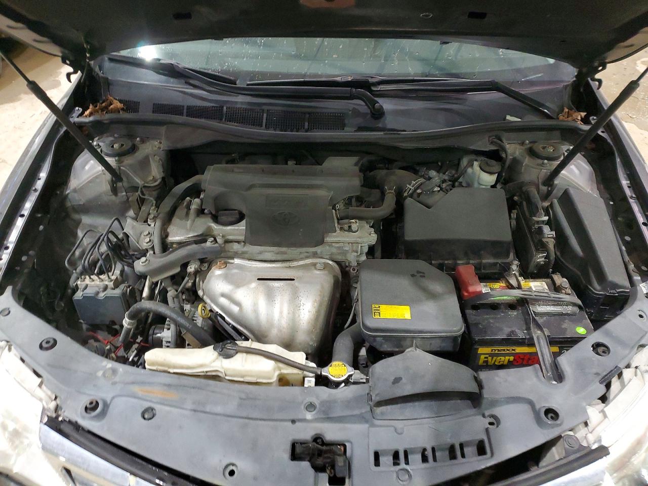 2013 TOYOTA CAMRY L photo 11
