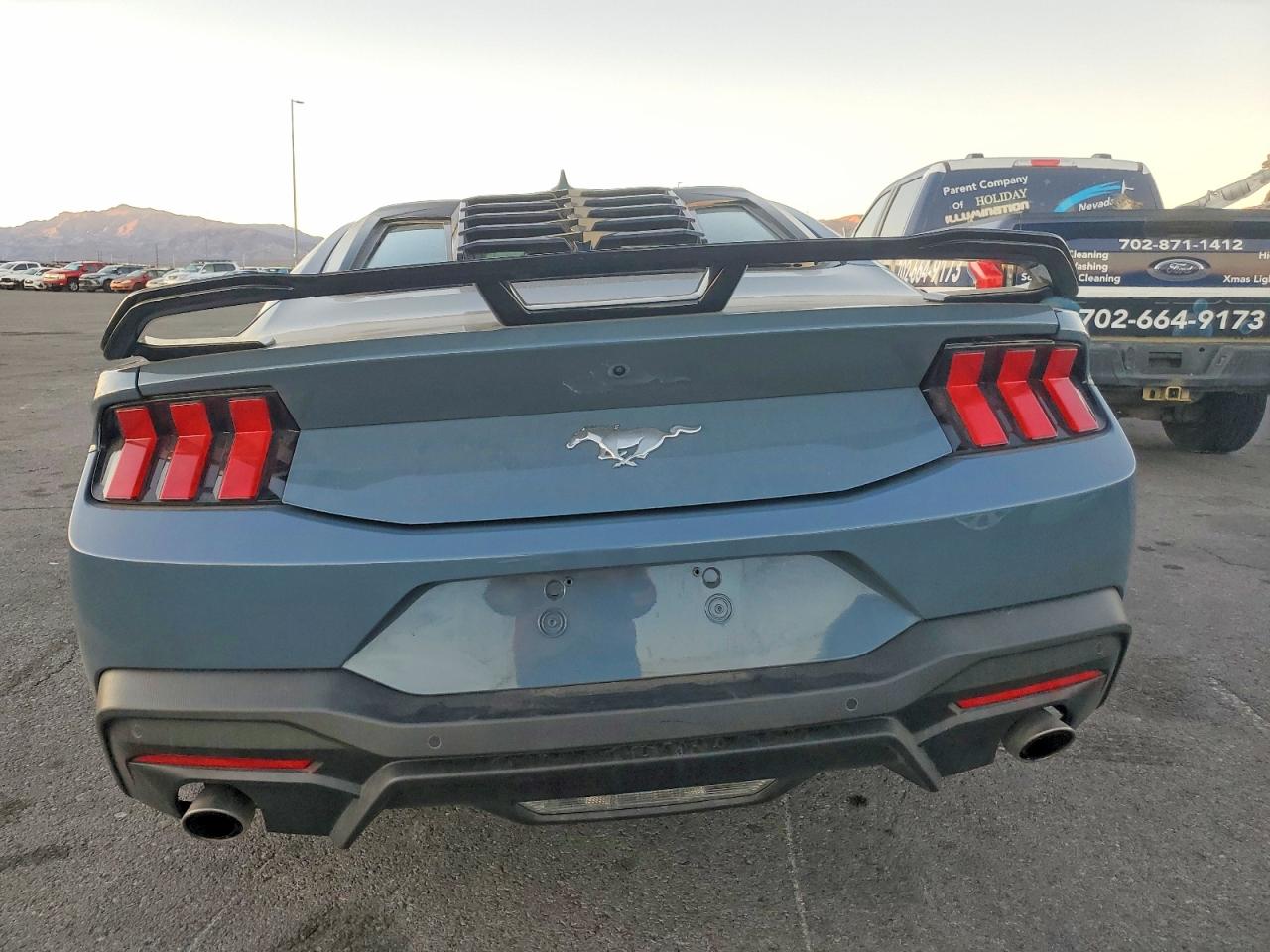 2025 FORD MUSTANG photo 11