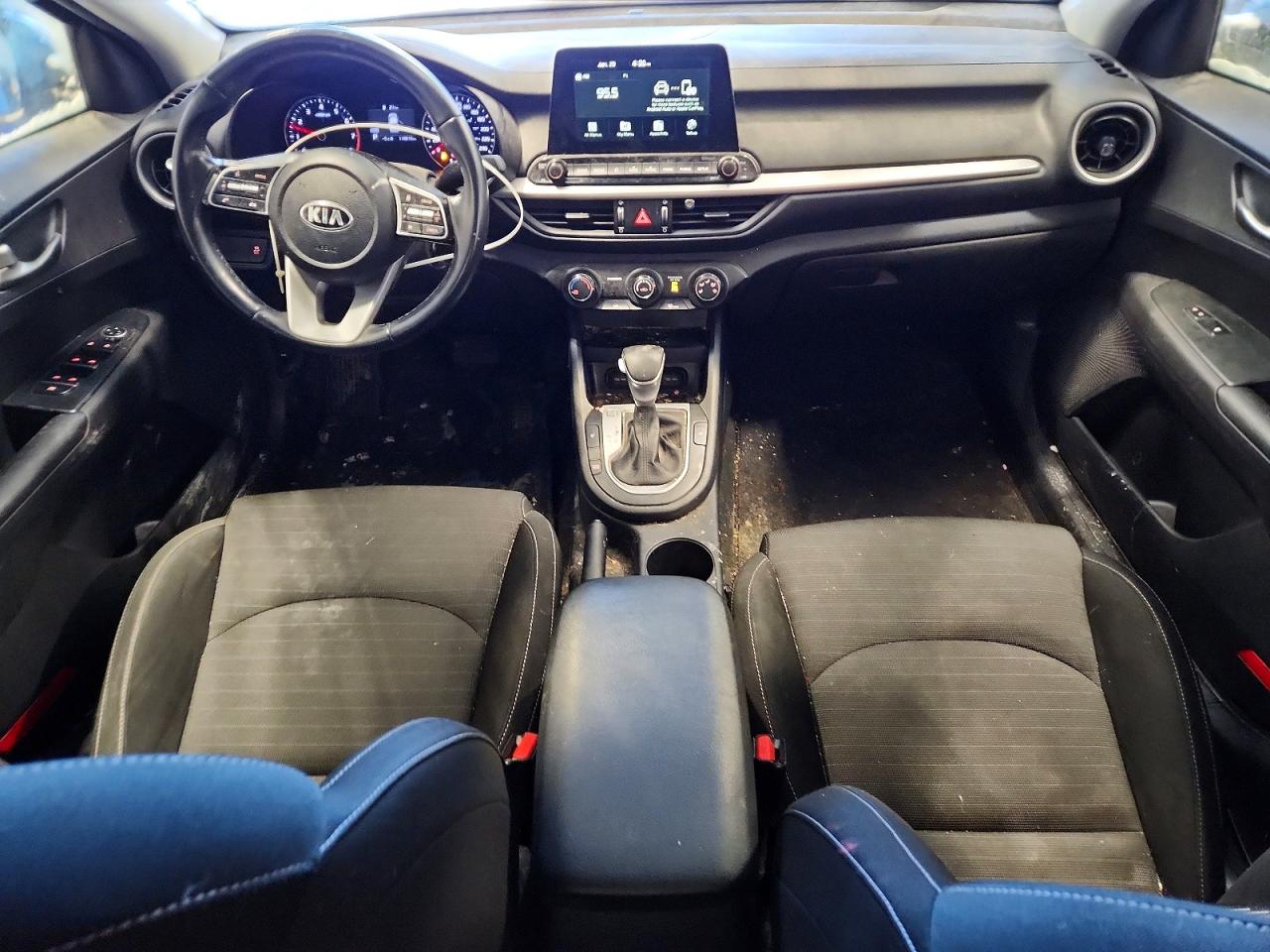 2021 KIA FORTE FE photo 22