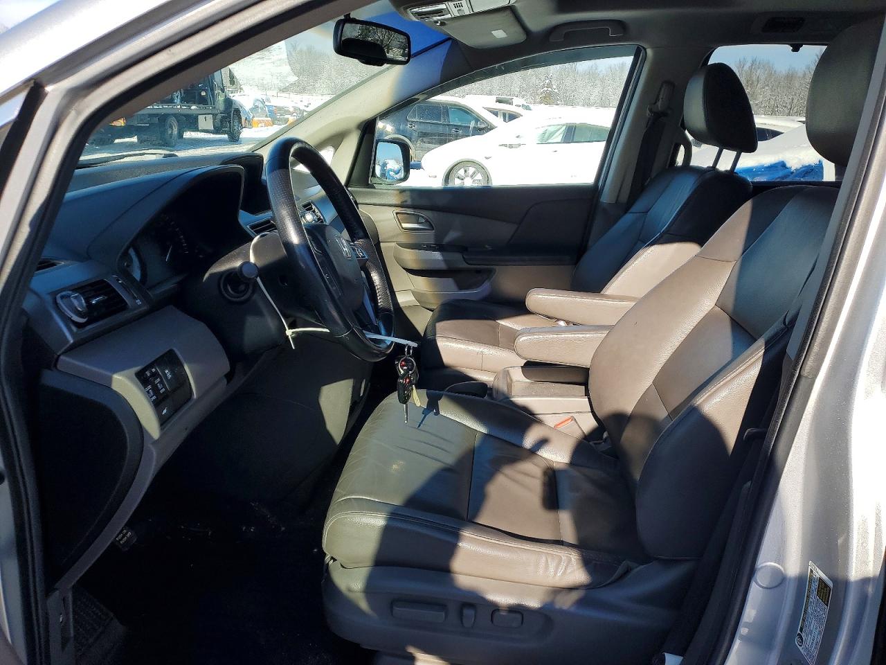 2012 HONDA ODYSSEY EXL photo 13