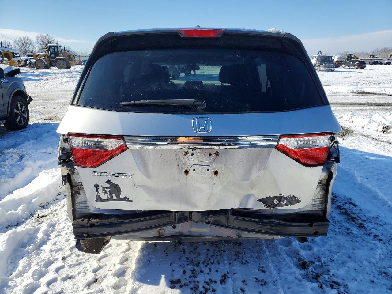 2012 HONDA ODYSSEY EXL photo 11