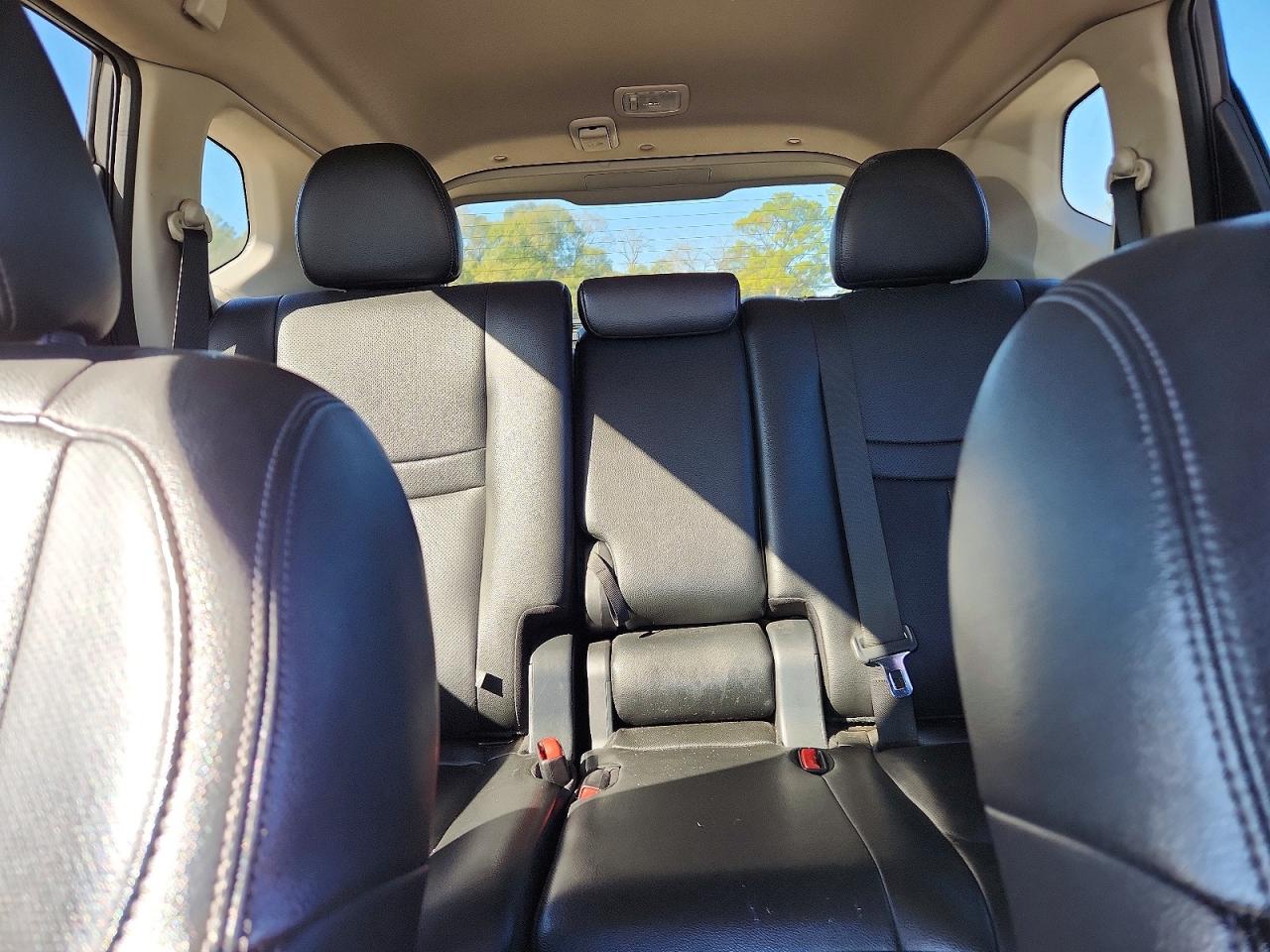 2019 NISSAN ROGUE S photo 19