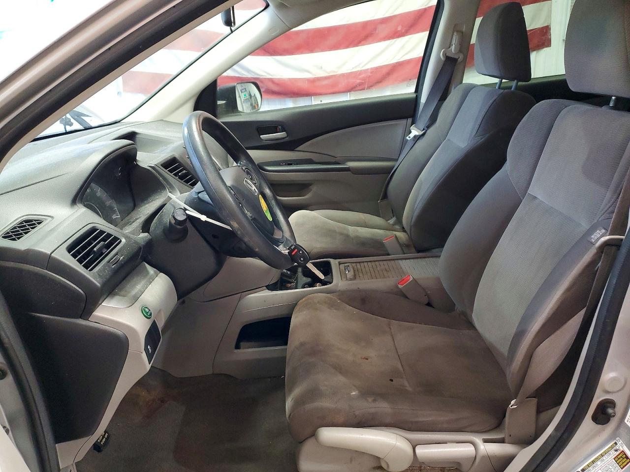 2012 HONDA CR-V LX photo 7