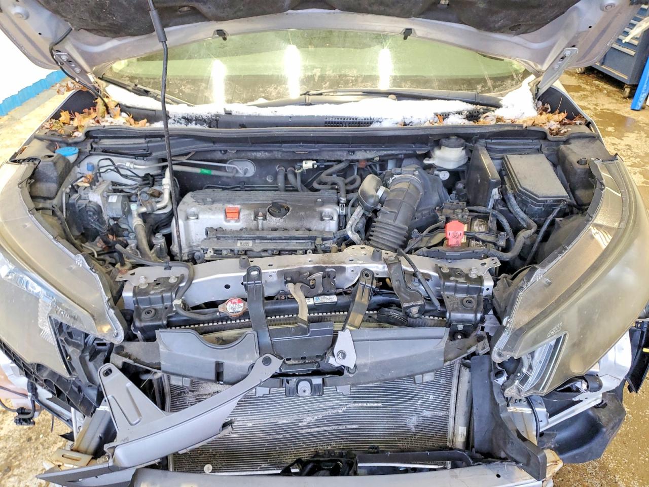 2012 HONDA CR-V LX photo 12