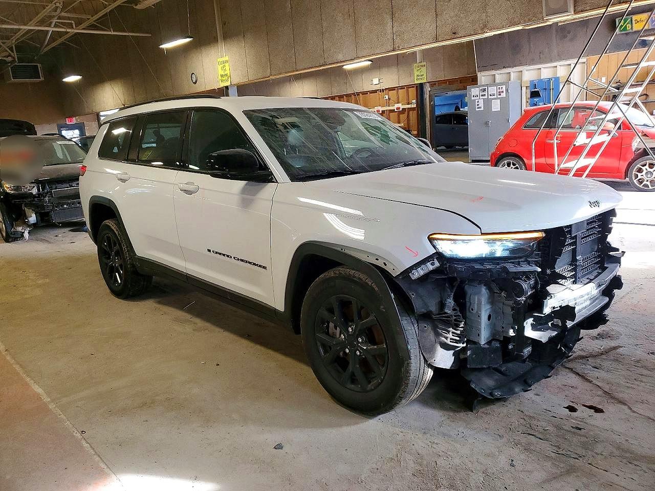 2024 JEEP GRAND CHEROKEE L LAREDO photo 7