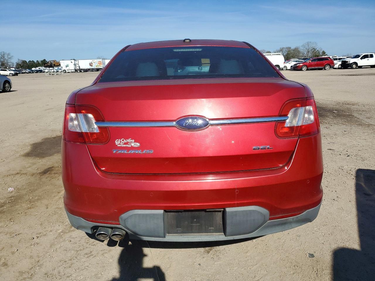 2010 FORD TAURUS SEL photo 16