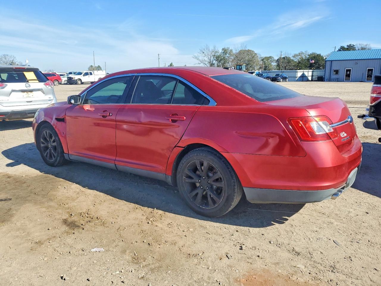2010 FORD TAURUS SEL photo 4