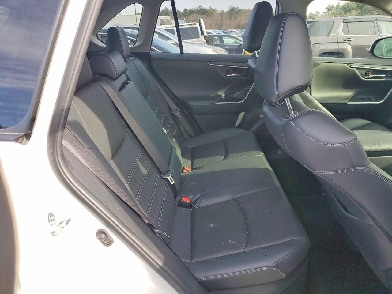 2019 TOYOTA RAV4 LIMITED photo 11