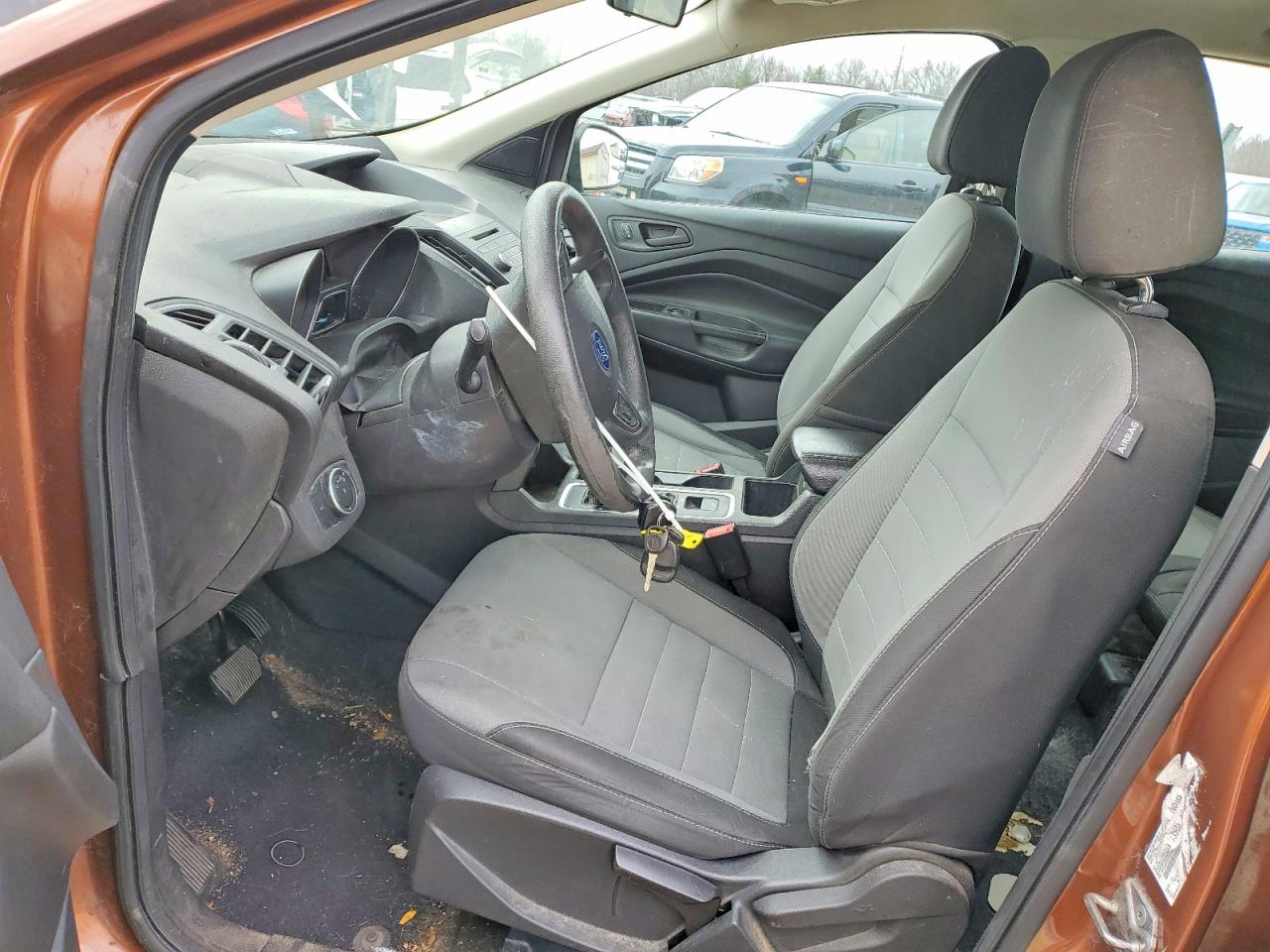 2017 FORD ESCAPE S photo 13
