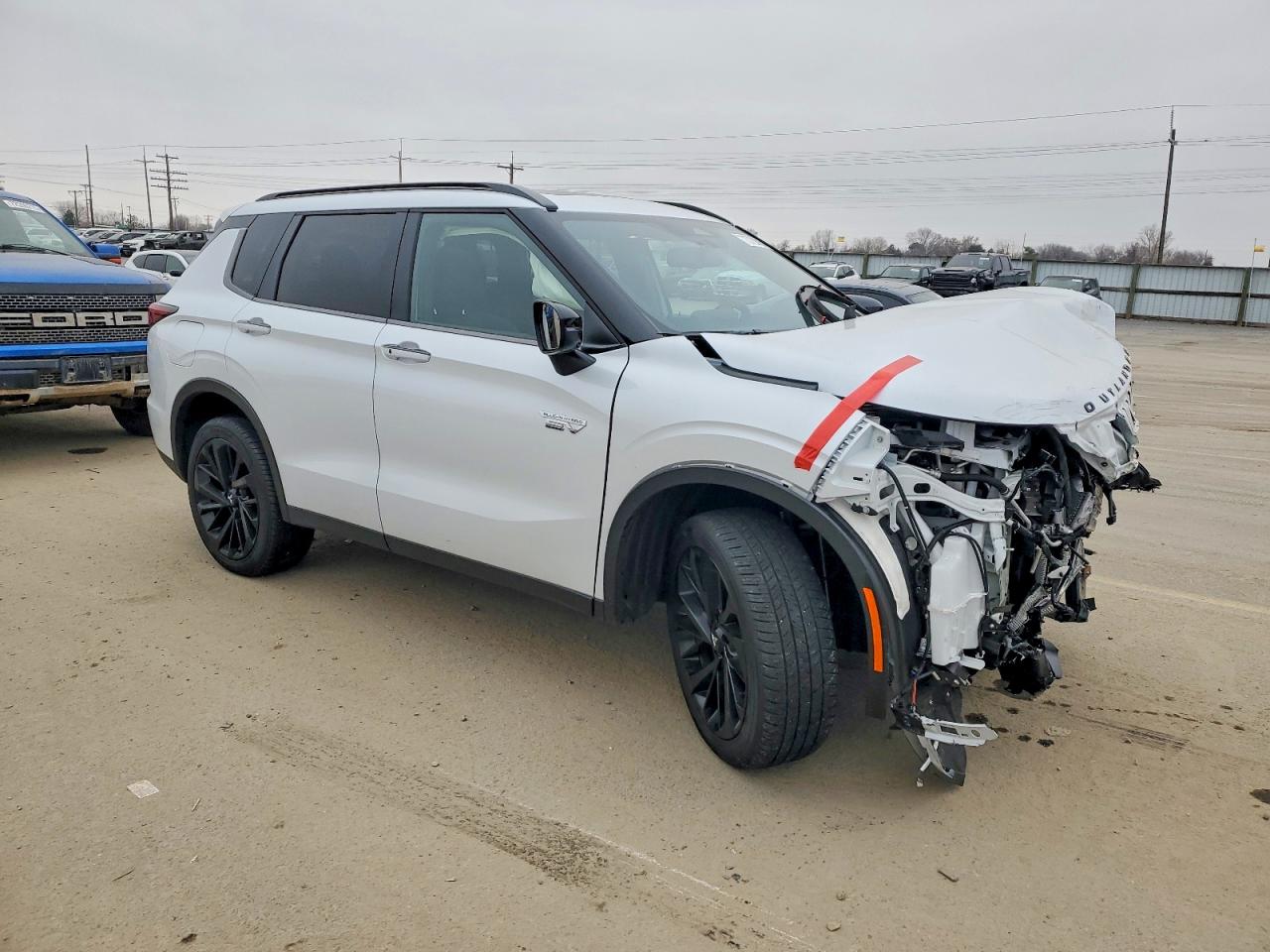 2025 MITSUBISHI OUTLANDER SEL photo 4