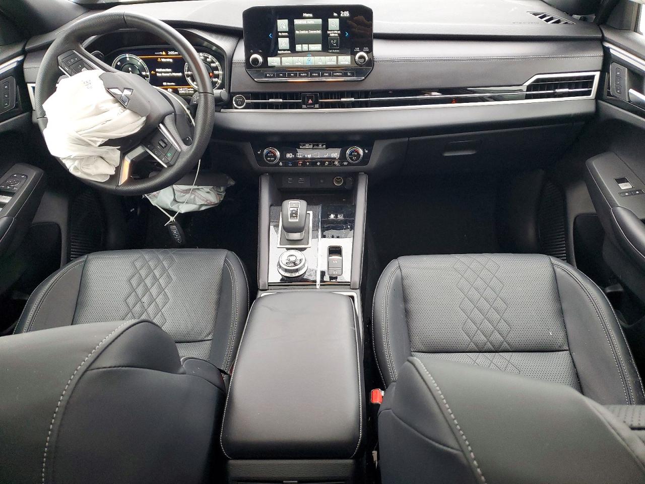 2025 MITSUBISHI OUTLANDER SEL photo 8