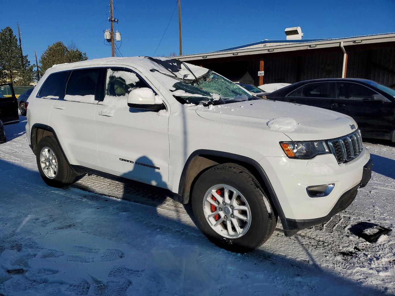 2020 JEEP GRAND CHEROKEE LAREDO photo 10