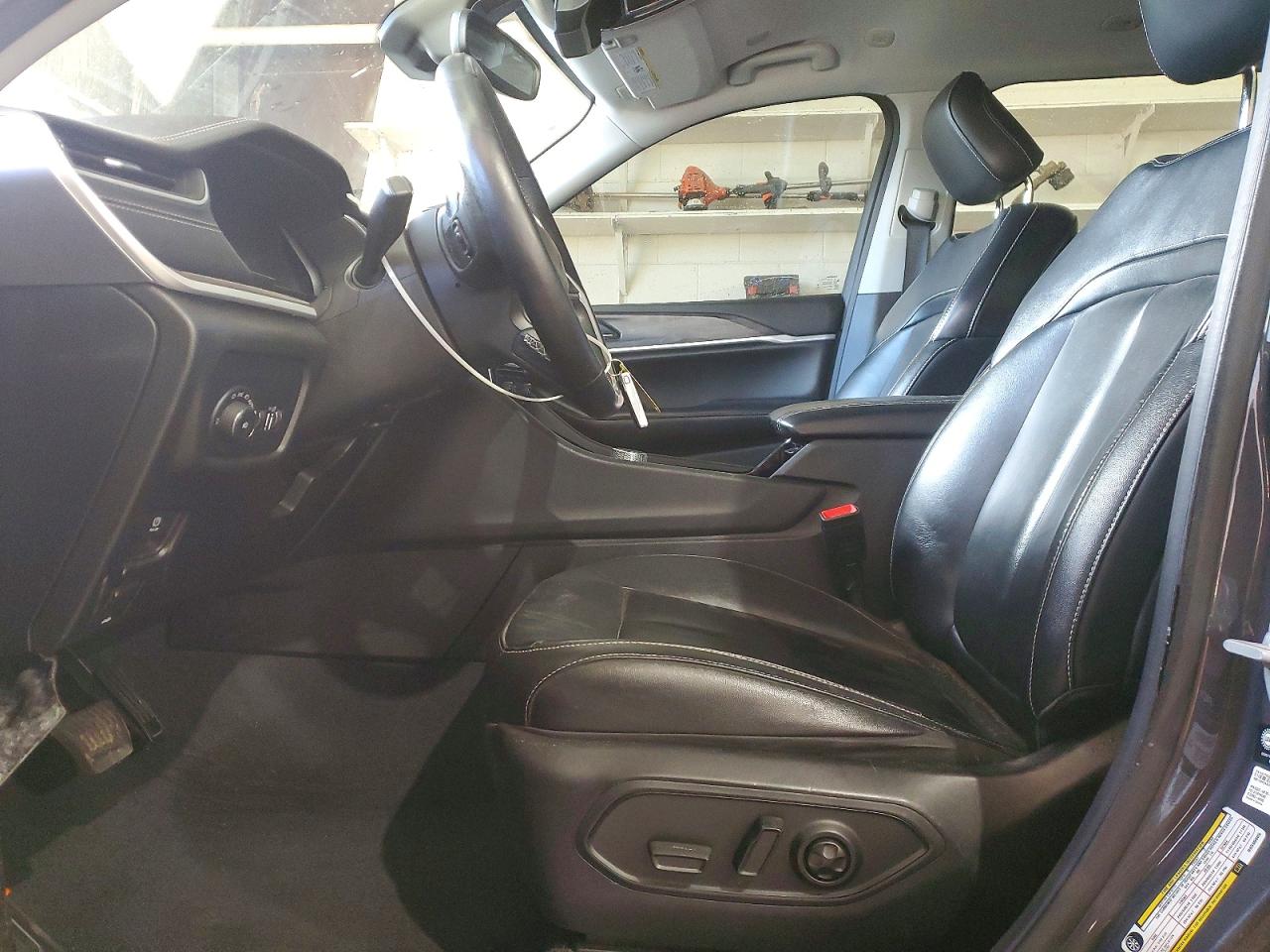 2022 JEEP GRAND CHEROKEE L LIMITED photo 13
