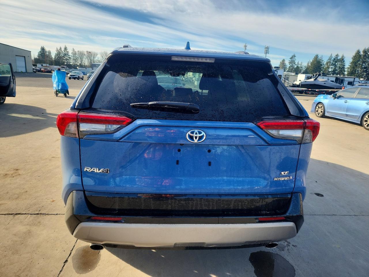 2022 TOYOTA RAV4 SE photo 11