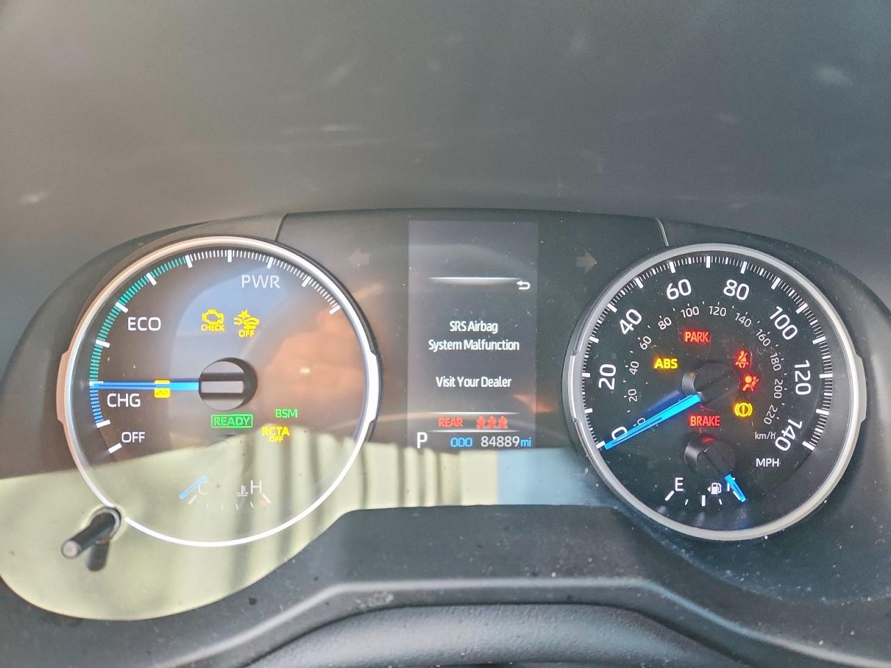2022 TOYOTA RAV4 SE photo 17