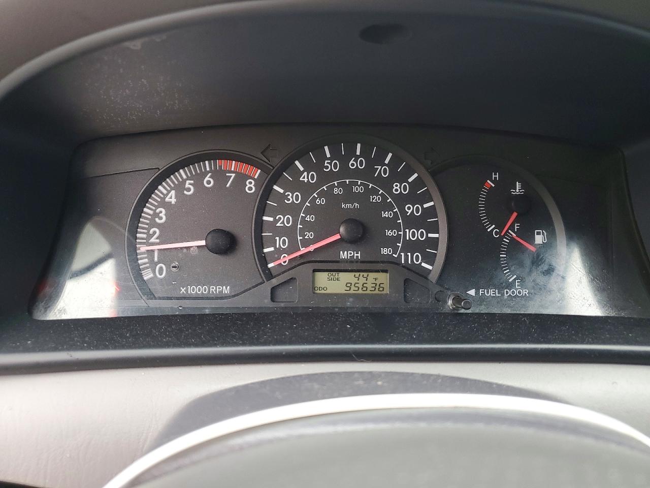 2004 TOYOTA COROLLA CE photo 17
