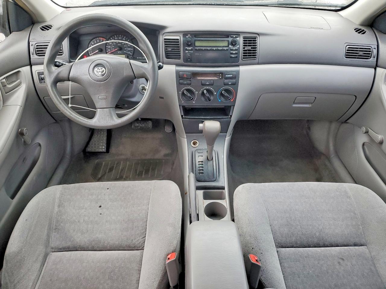 2004 TOYOTA COROLLA CE photo 15