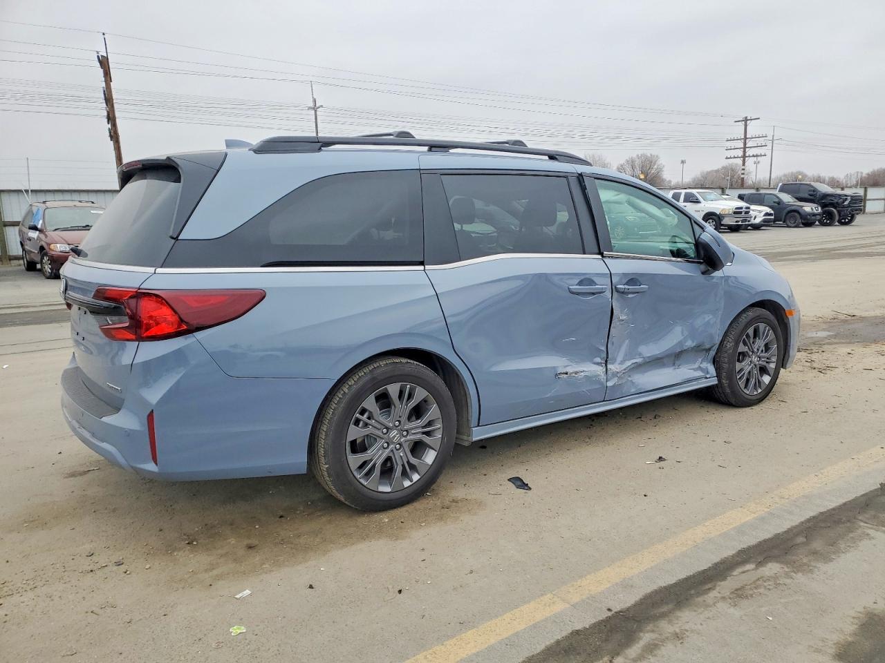 2025 HONDA ODYSSEY TOURING photo 5