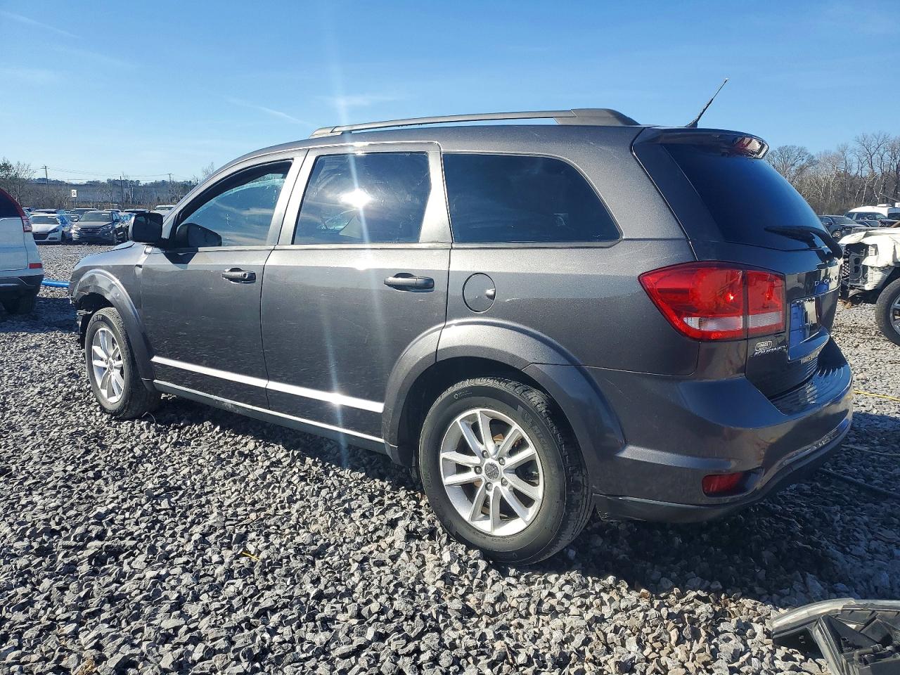 2015 DODGE JOURNEY SXT photo 2
