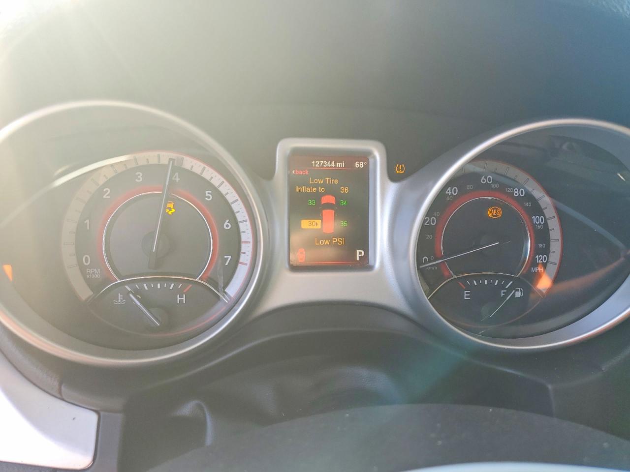 2015 DODGE JOURNEY SXT photo 9
