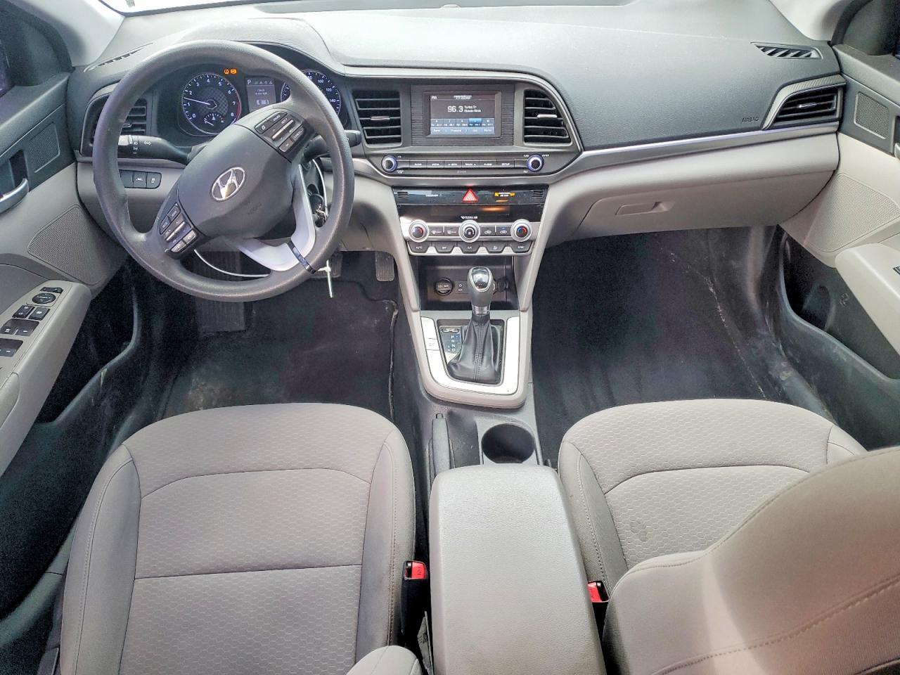 2020 HYUNDAI ELANTRA SE photo 8