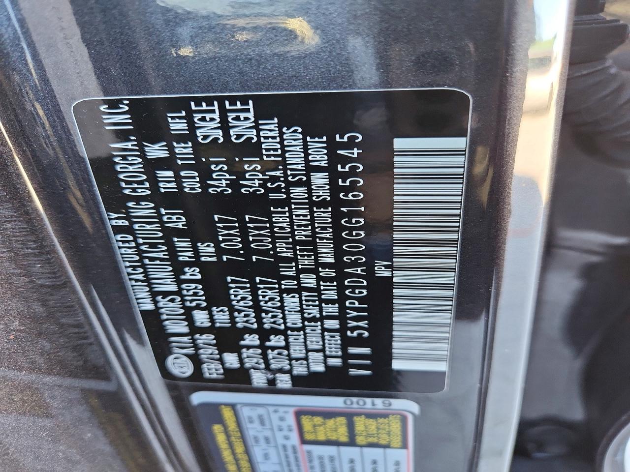 2016 KIA SORENTO LX photo 25