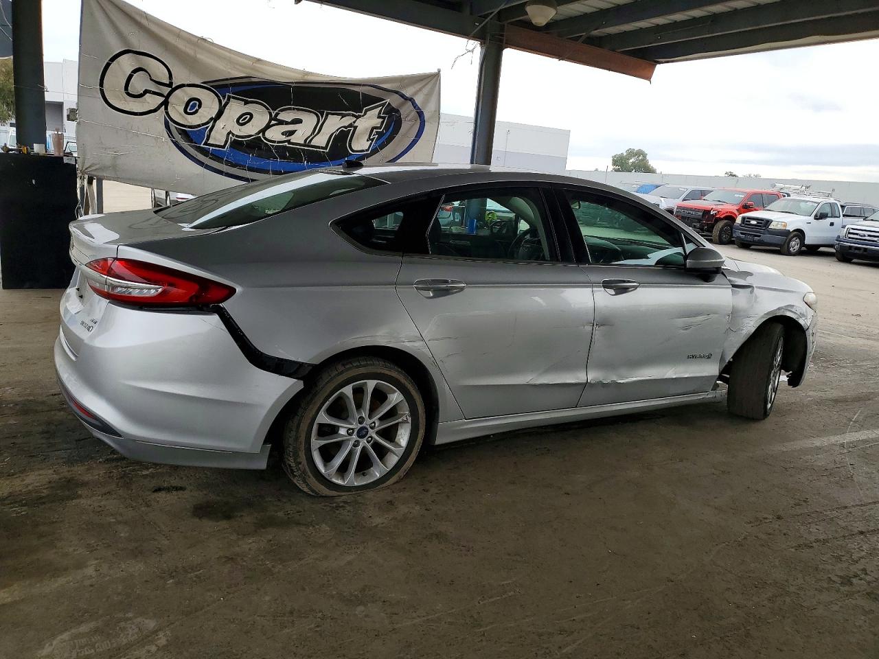2017 FORD FUSION SE HYBRID photo 7
