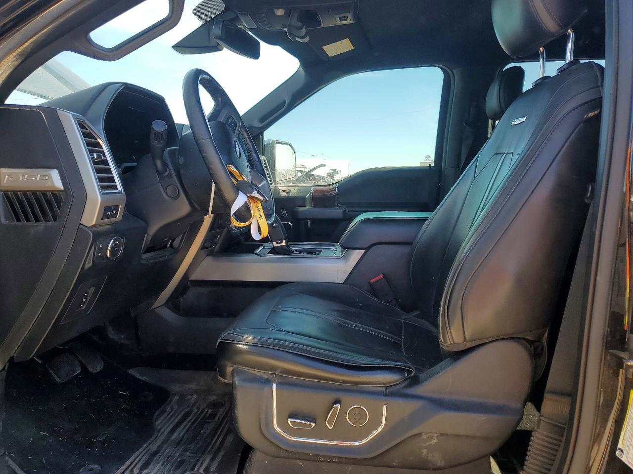 2016 FORD F150 SUPERCREW photo 19
