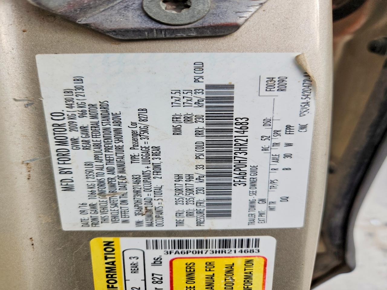 2017 FORD FUSION SE photo 12