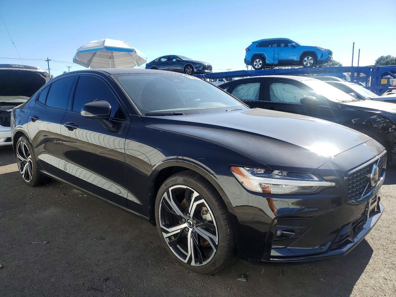 2024 VOLVO S60 PLUS photo 10