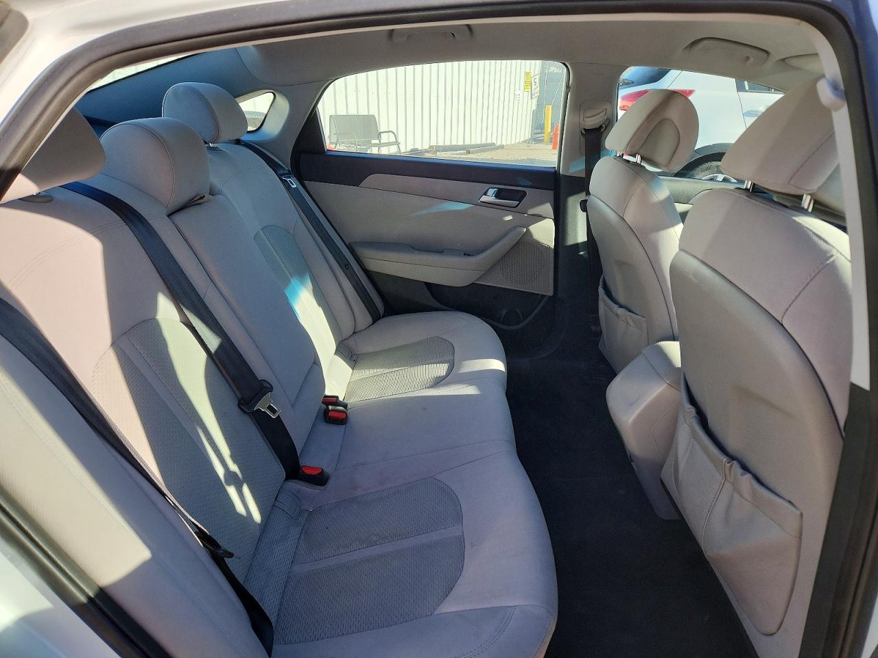 2016 HYUNDAI SONATA SE photo 19