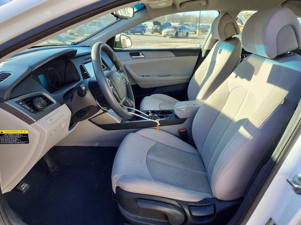 2016 HYUNDAI SONATA SE photo 13