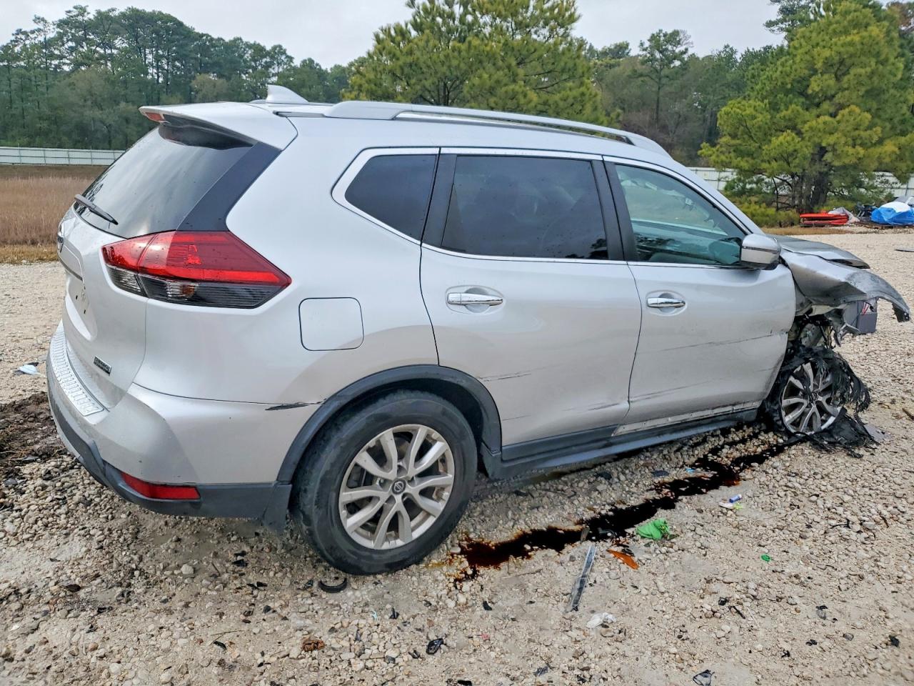 2019 NISSAN ROGUE S photo 5