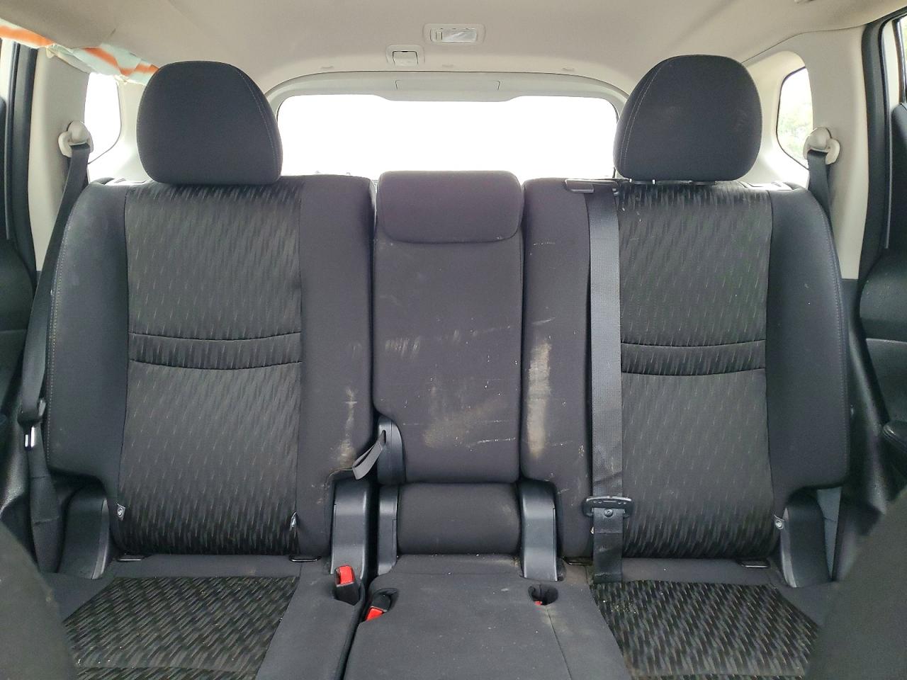 2019 NISSAN ROGUE S photo 19