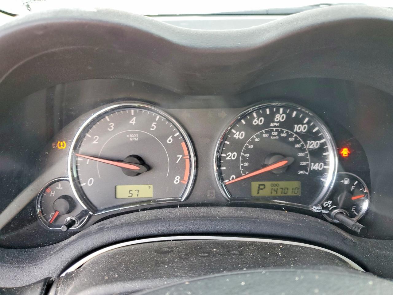 2013 TOYOTA COROLLA S photo 9