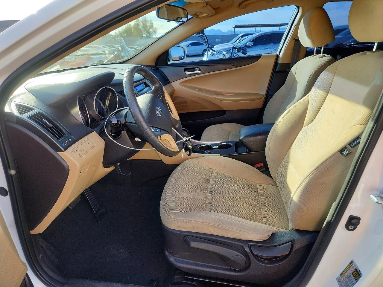 2011 HYUNDAI SONATA GLS photo 7