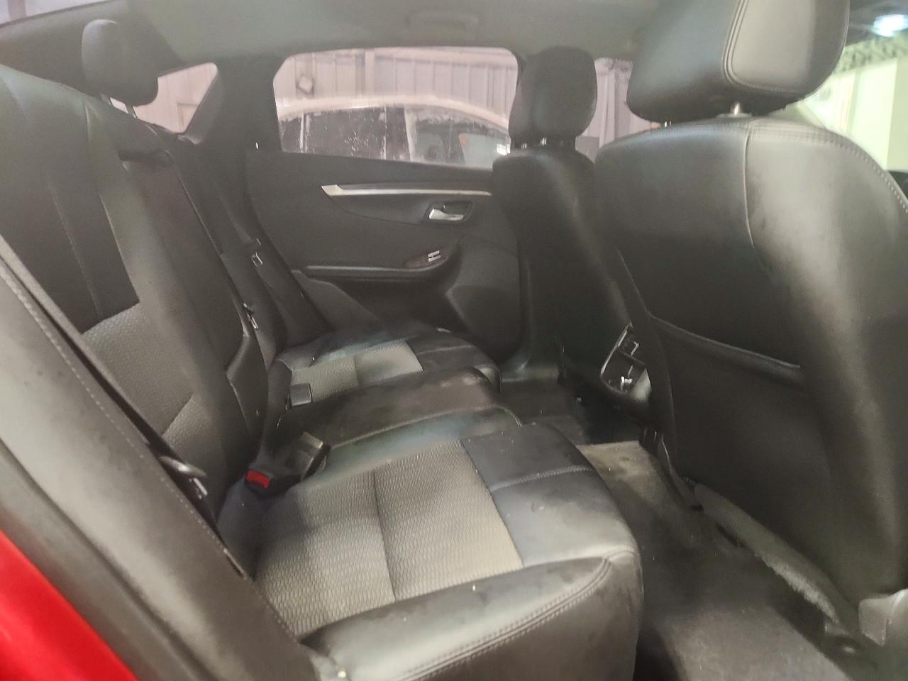 2015 CHEVROLET IMPALA LT photo 28