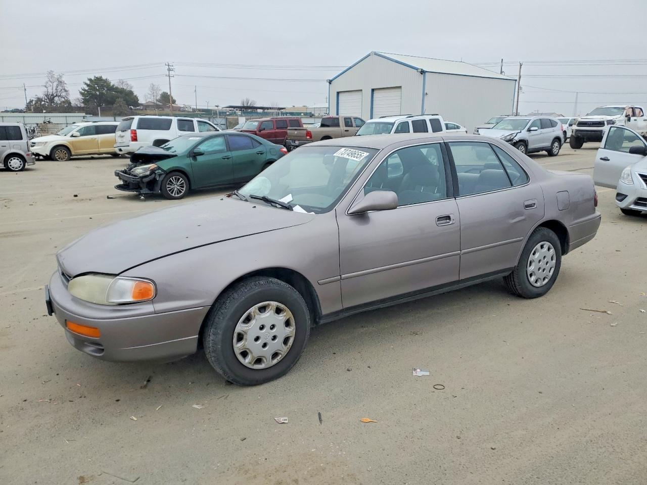 1996 TOYOTA CAMRY