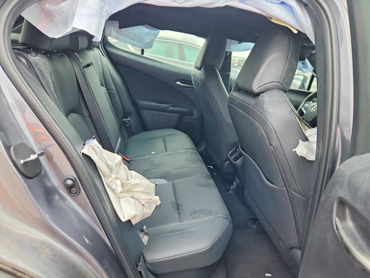 2021 LEXUS UX 250H photo 11