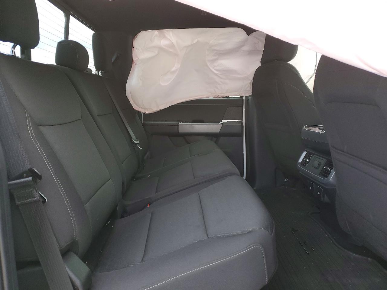 2025 FORD F150 XLT photo 10