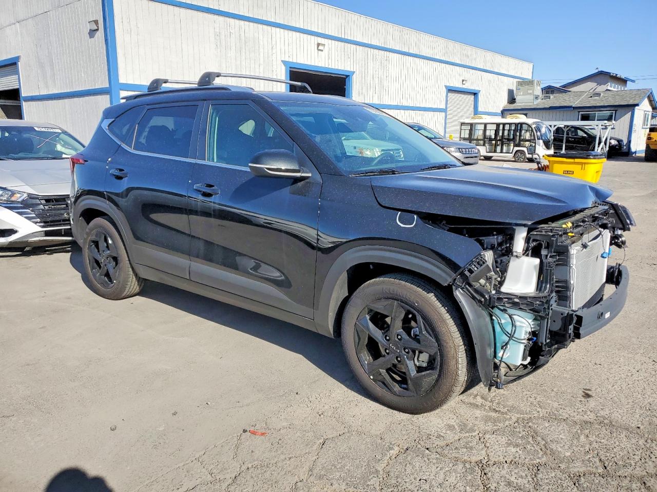 2025 KIA SELTOS EX photo 7