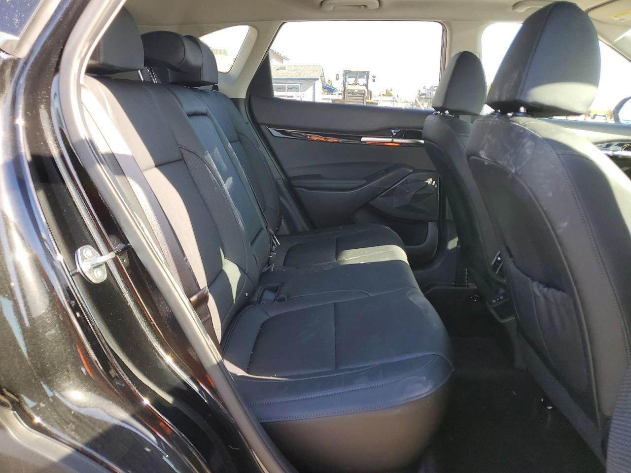 2025 KIA SELTOS EX photo 19