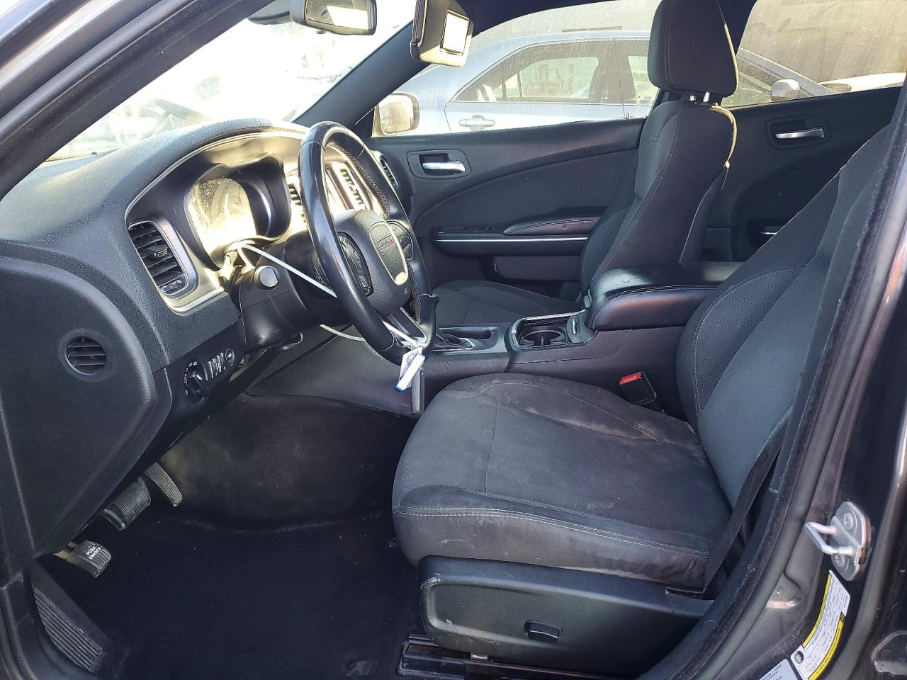 2015 DODGE CHARGER SE photo 7