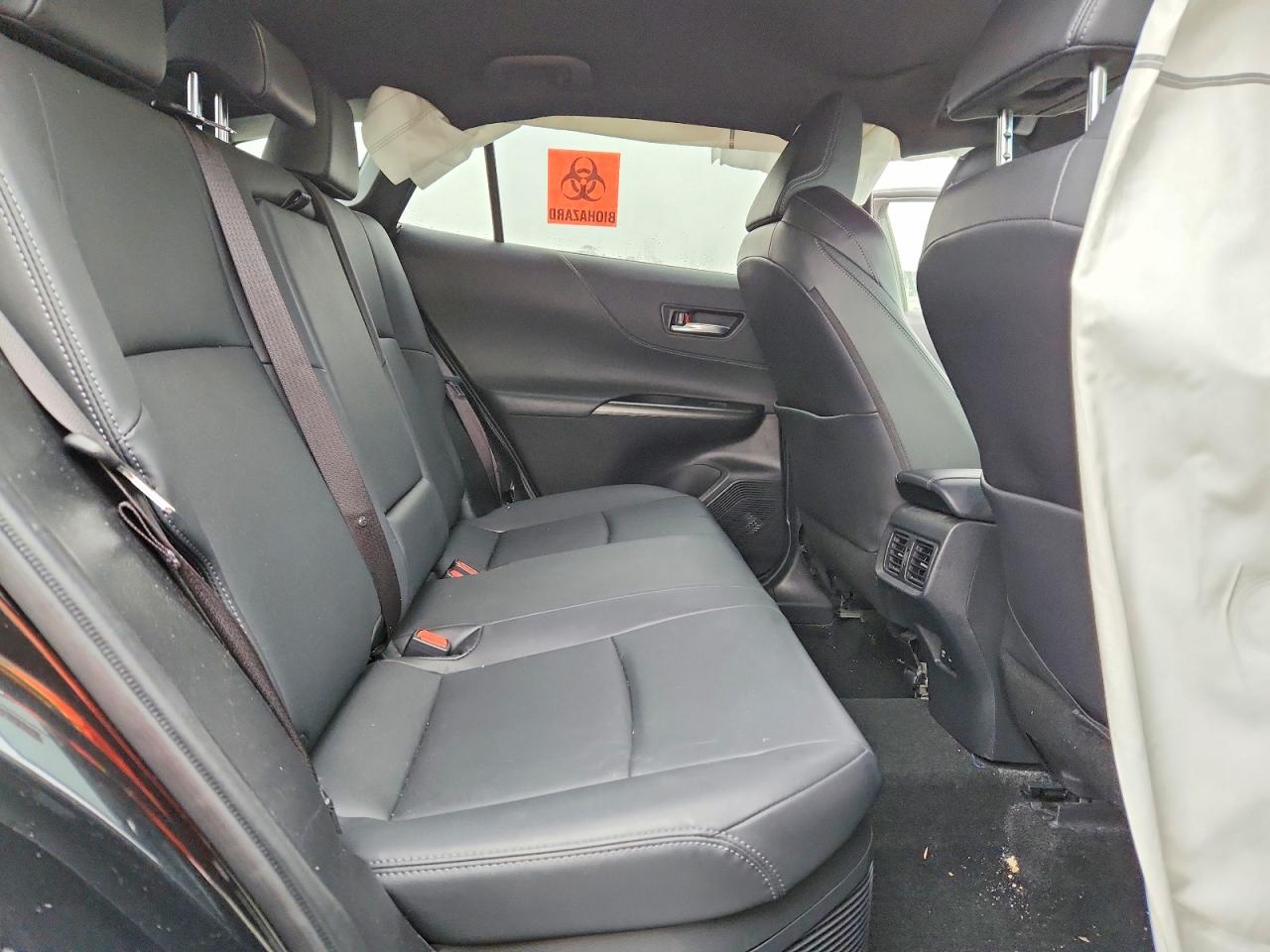 2022 TOYOTA VENZA XLE photo 11