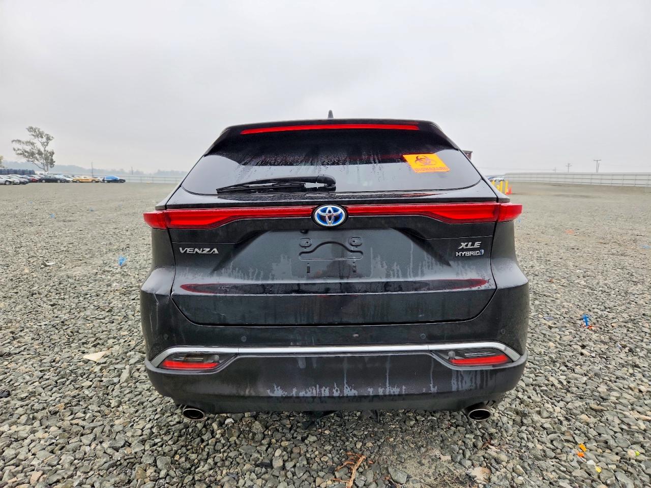 2022 TOYOTA VENZA XLE photo 6
